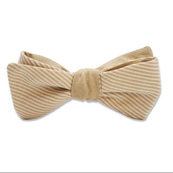ZB Savoy Tan Cream Chambray Pinstripe Bow Tie - Picture 2 of 8